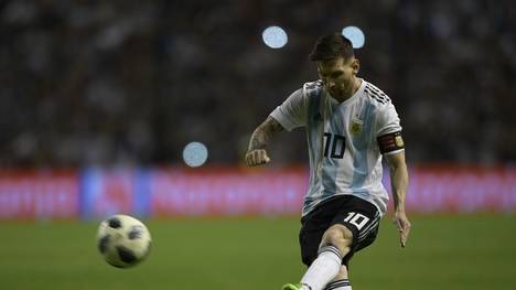 Lionel Messi trifft am Samstag mit Argentinien auf Island