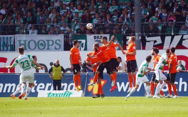 33 Spieltag Der 2 Bundesliga Spvgg Greuther Furth Darmstadt 98