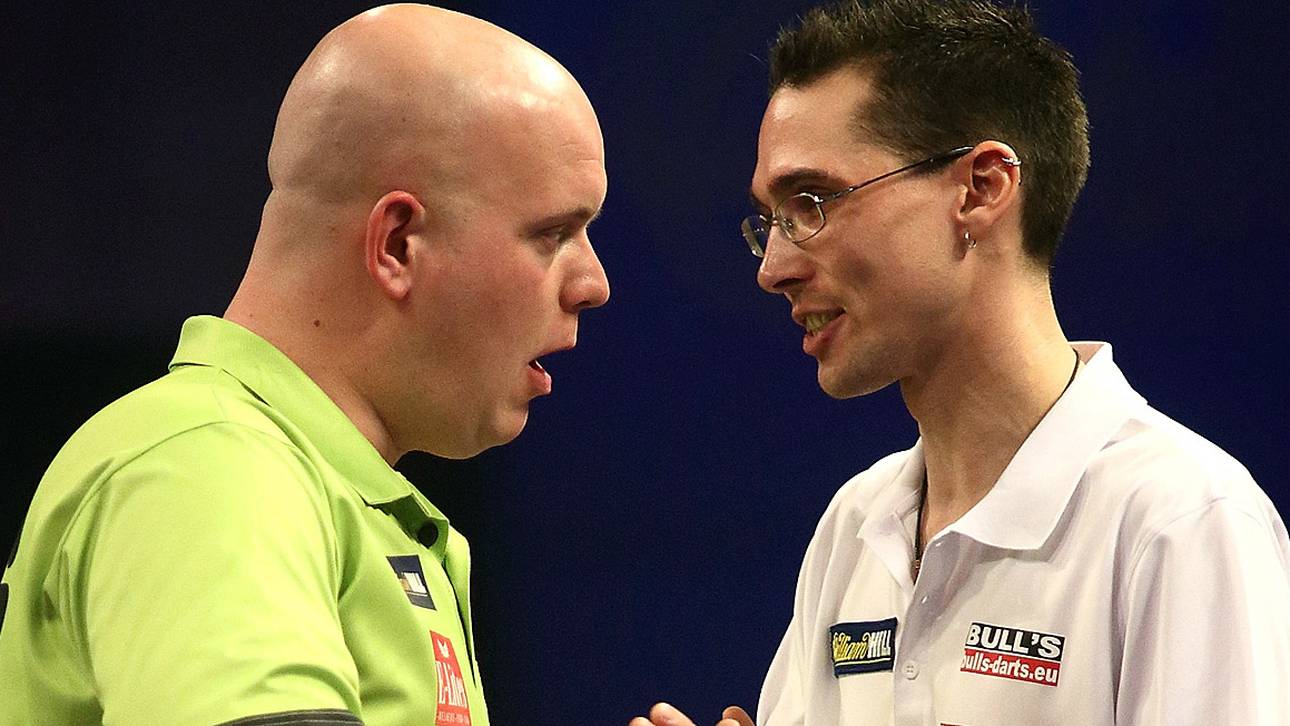 Van Gerwen adelt Newcomer Stein