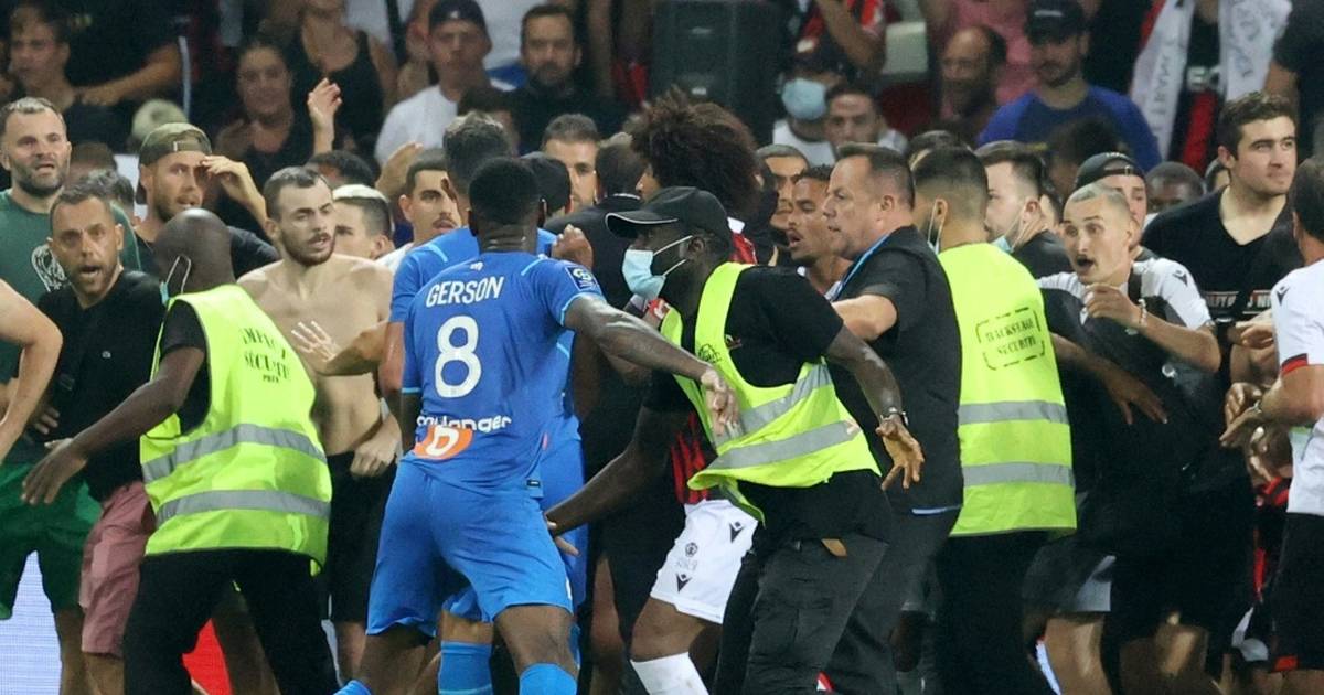 Nach Ausschreitungen in Nizza: Ligaverband mit Hilferuf