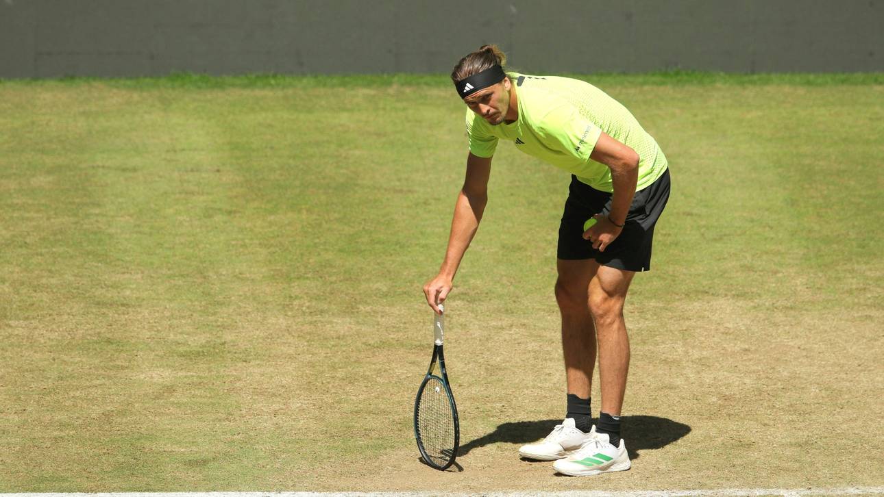 Zverev erbricht sich und siegt