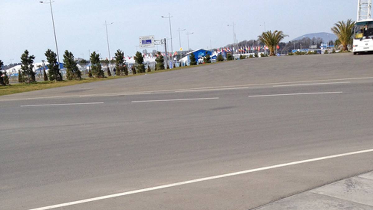 Die Durschnittsgeschwindigkeit während der 53 Runden wird zwischen 200 und 215 km/h liegen