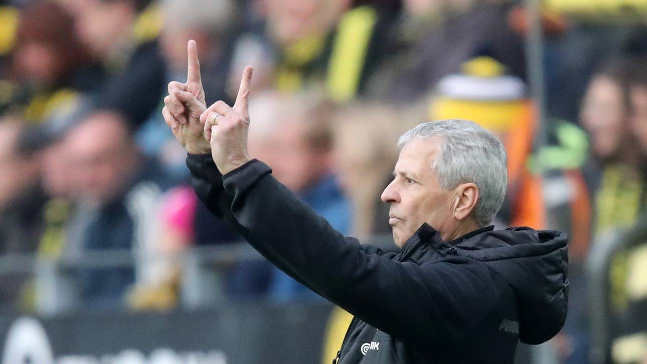 Favre auf einer Stufe mit Tuchel