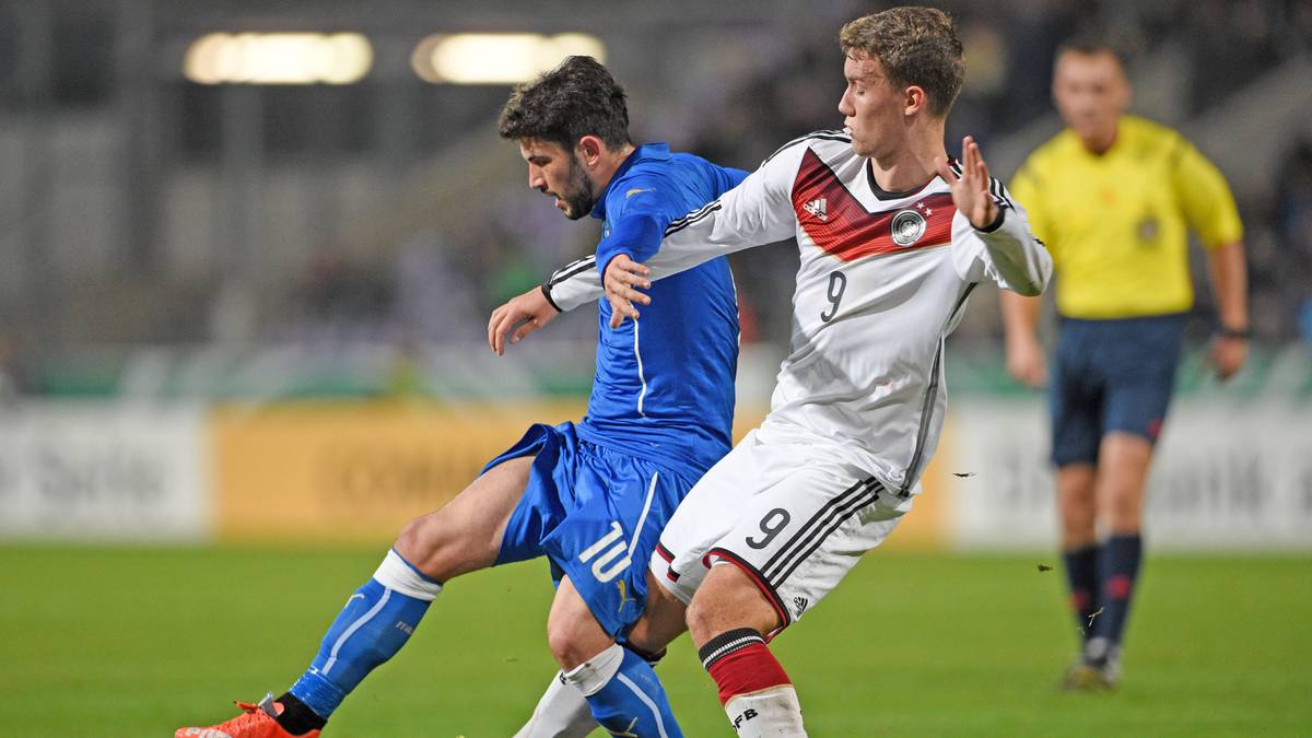 LUCA WALDSCHMIDT (20, HAMBURGER SV): Spielte 2015 die U19-EM, überzeugte in der Jugend von Eintracht Frankfurt, schnupperte bei den Hessen schon Bundesliga-Luft und ist beim HSV nun drauf und dran, den Bundesliga-Durchbruch zu schaffen. Dennoch noch ein langer Weg bis in die Nationalelf