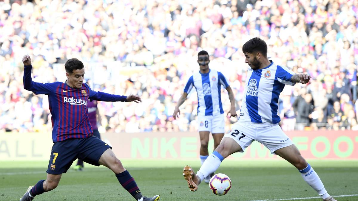 Auch wenn er kein unumstrittener Stammspieler ist, dürfte mit Coutinho auch nächstes Jahr bei Barca fest zu rechnen sein. Einzige Chance auf einen Wechsel: Ein China-Klub kommt und zahlt eine Mondsumme!