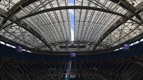 Ein neues Dach schmückt bei den US Open das Arthur Ashe Stadium