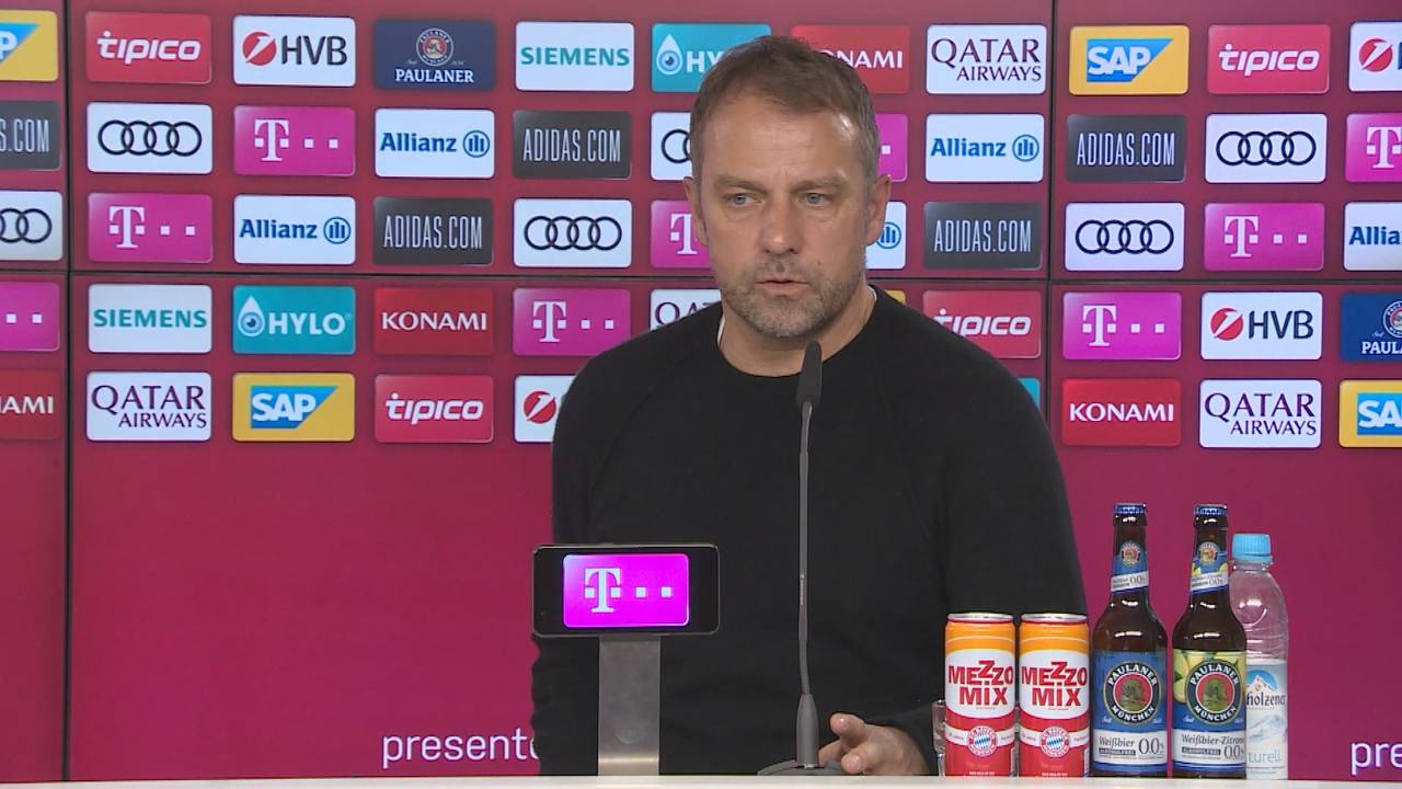 Trainer Hansi Flick vom FC Bayern über Champions-League-Gegner Paris St. Germain
