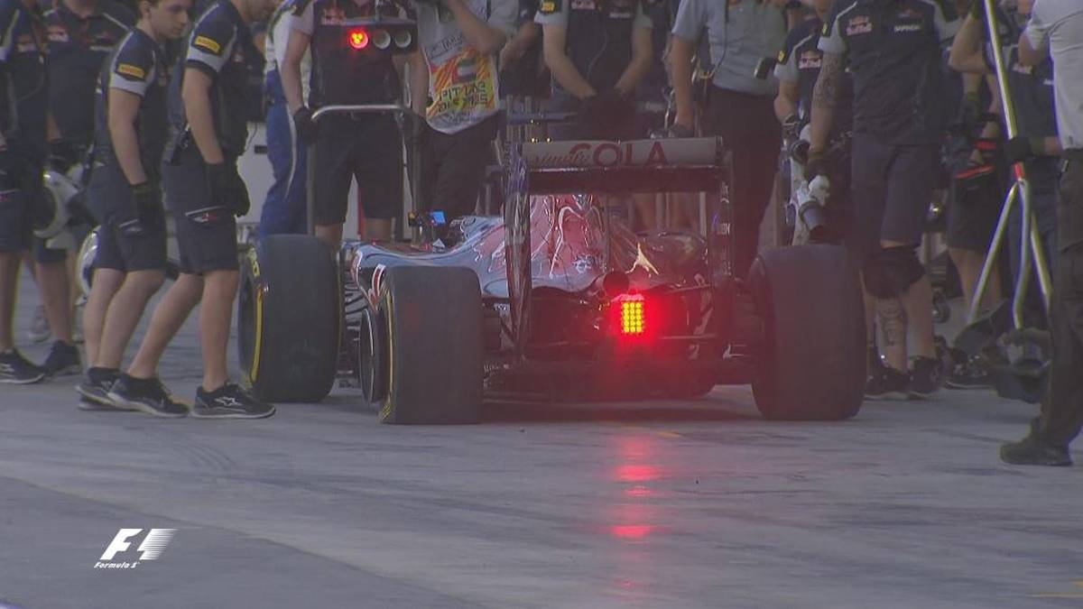 Gerüchteweise wurden die Schäden jeweils von Teilen der Aufhängung oder der Bremskühlung verursacht