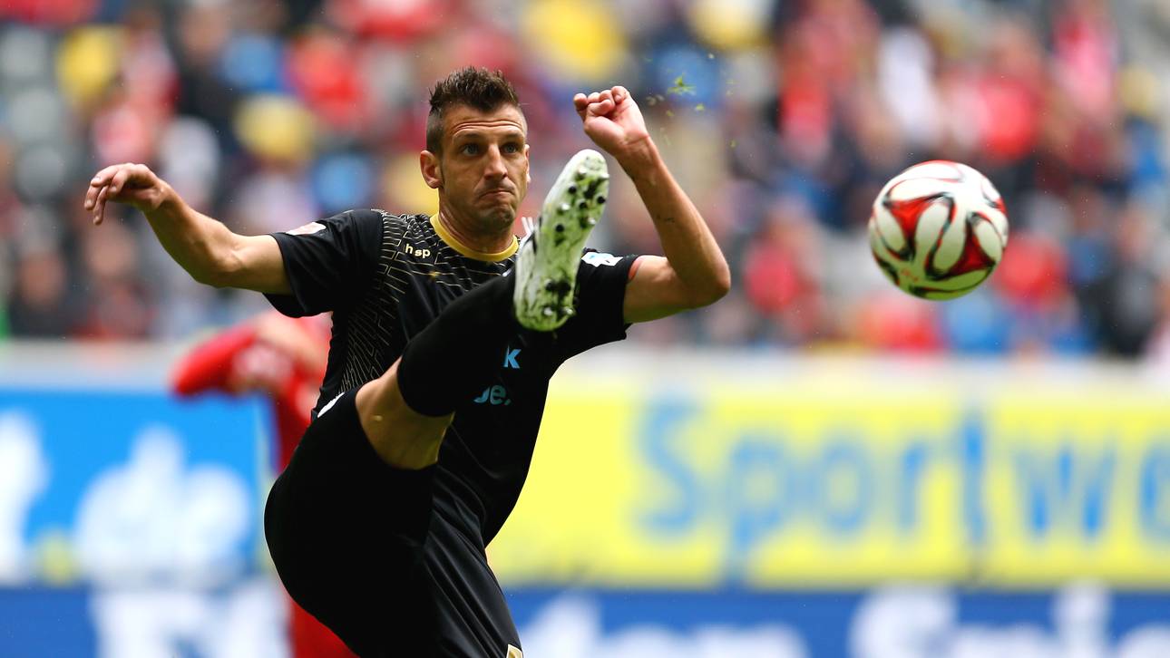 1860: Kreuzbandriss bei Vallori