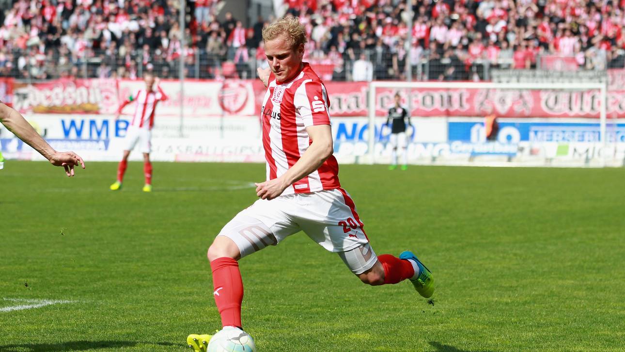 Aue verpflichtet Bertram