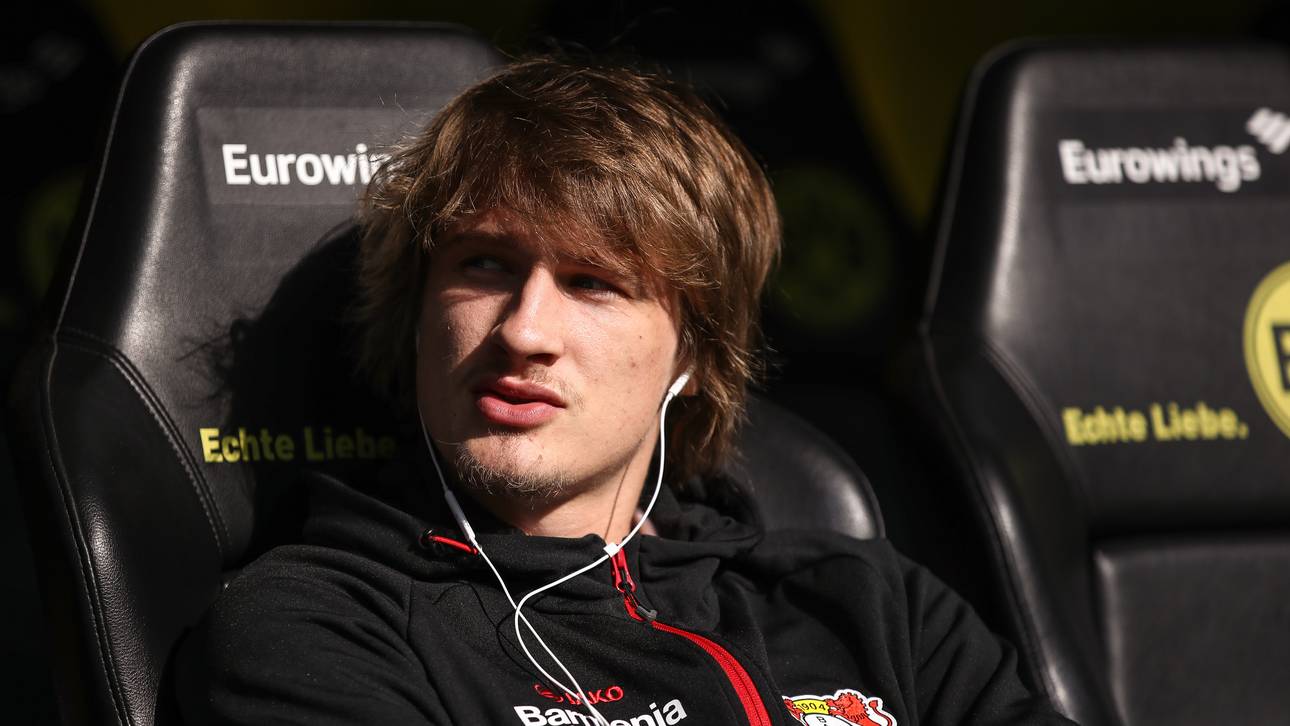 Jedvaj bis 2023 unterm Bayerkreuz