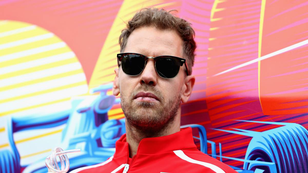 Sebastian Vettel kritisierte die ständigen Richtungswechsel in der Formel 1 scharf: "Das ist, als würde man nach Amerika segeln und dabei 100 Kurswechsel vornehmen", sagte er. Gleichzeitig forderte der Ferrari-Star mehr Mitspracherecht bei den Regeln: "Wir sollten die Entscheidungen treffen"
