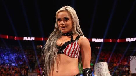 Bei WWE Monday Night RAW gewinnt Liv Morgan einen großen Fünfkampf - und greift jetzt nach dem Titel von Topstar Becky Lynch.