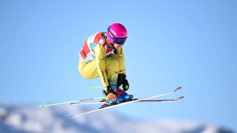 Für Skicrosserin Heidi Zacher ist die Saison aufgrund eines Bruches im rechten Sprunggelenk vorzeitig beendet