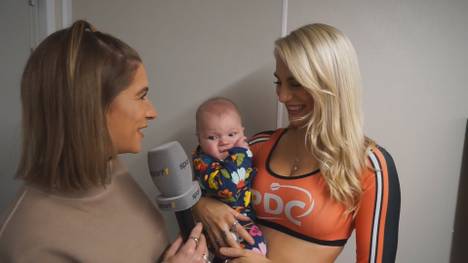 Die PDC-Dancer sind bereits seit vielen Jahren nicht mehr von der Darts-WM wegzudenken. Und auch der Nachwuchs wird früh auf die zukünftige Nachfolge vorbereitet.