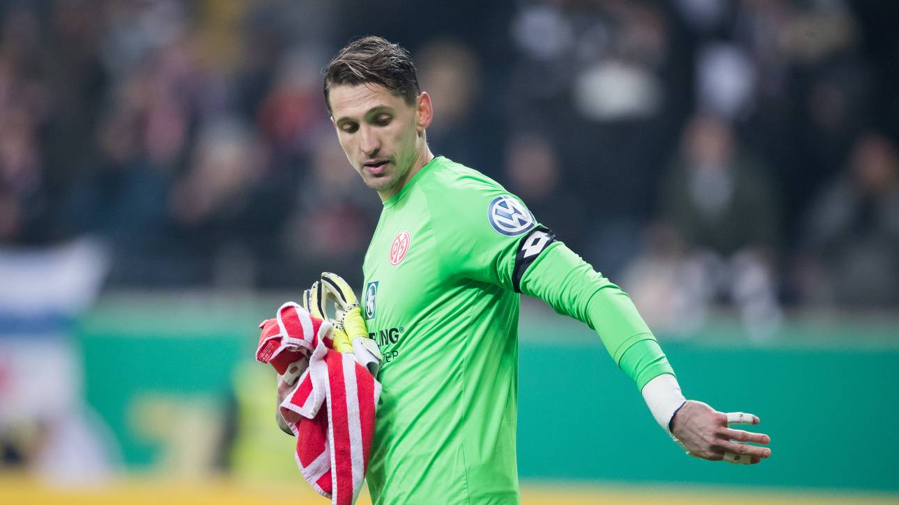 Knieverletzung! Adler benötigt OP