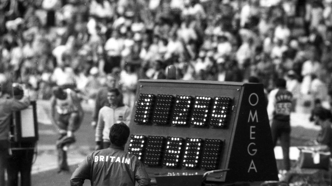 Bob Beamon springt 8,90 Meter: Weltrekord 