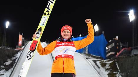 Carina Vogt holte sich nach dem Olympiasieg auch den WM-Titel