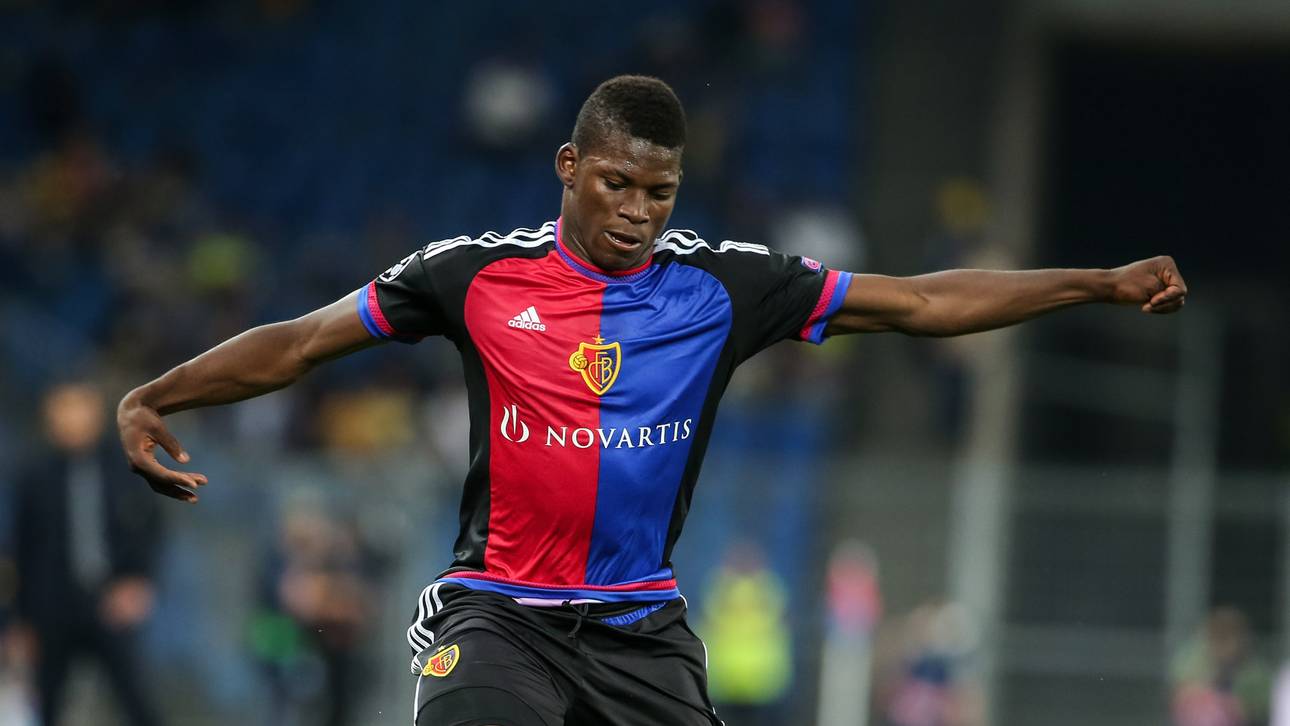 Embolo: Sticht Leipzig Wolfsburg aus?