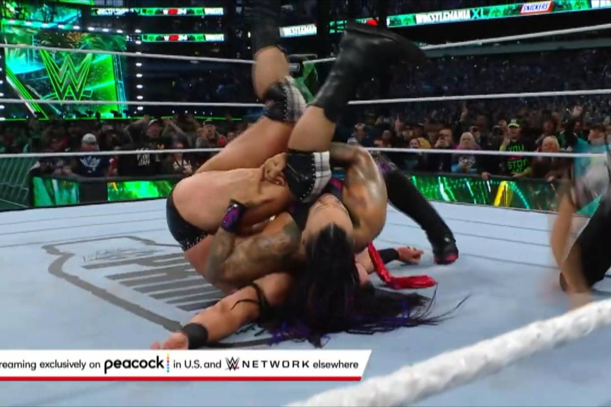 "Holy Sh*t!" Der WrestleMania-Hammer aus dem Nichts