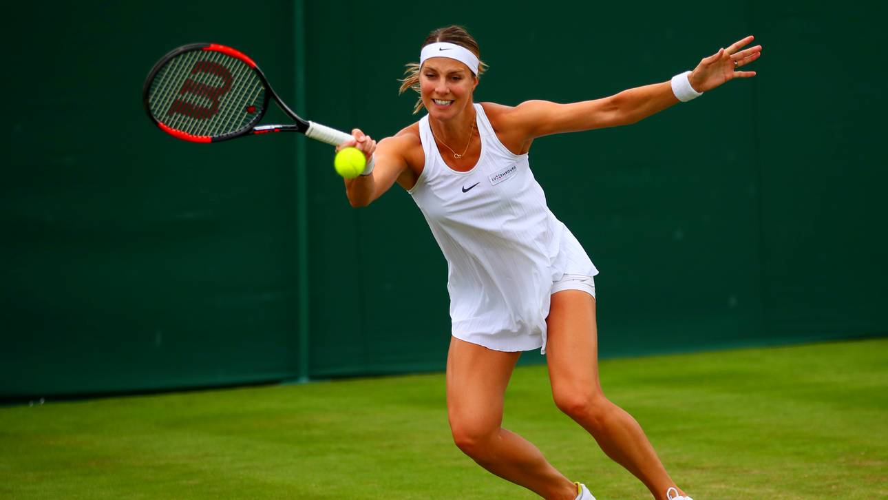 Schwangere spielt in Wimbledon mit