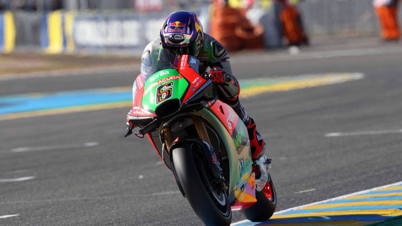 MotoGP: Bradl fährt auf Platz zehn