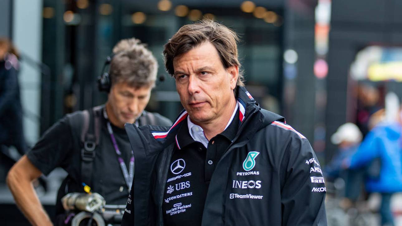 Wolff tobt nach Hamilton-Desaster