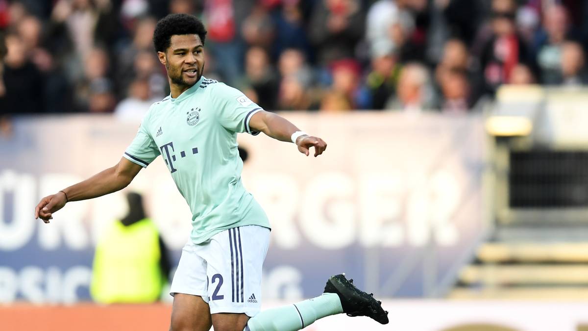 PLATZ 18: Serge Gnabry (FC Bayern München) - 10 Tore