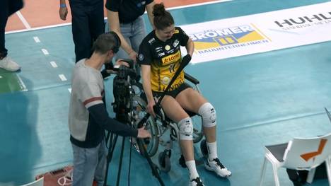 Der VfB Suhl LOTTO Thüringen gewinnt am Ende souverän beim VC Wiesbaden. Eine Verletzung sorgt im zweiten Satz für einen großen Schock.