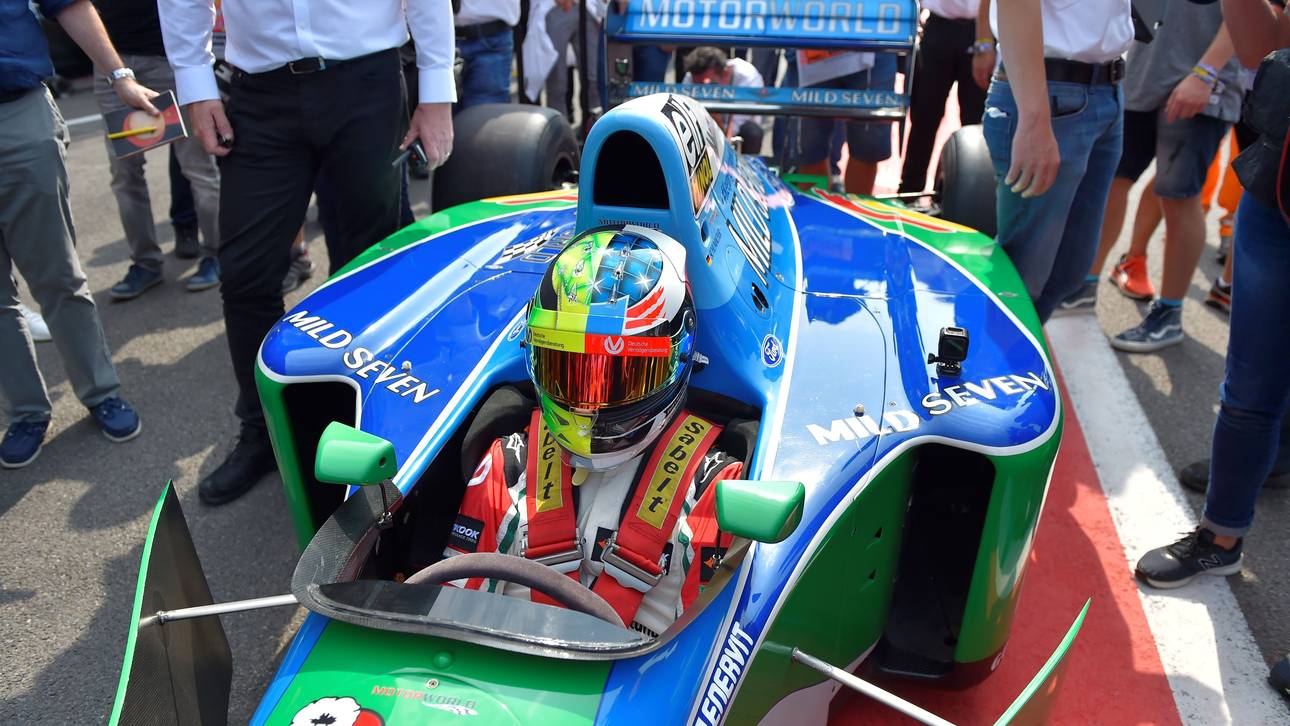 Mick steigt in Benetton des Vaters