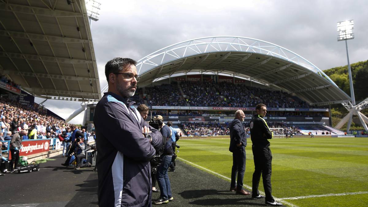 John Smith’s Stadium, Kapazität: 24.500, Verein: Huddersfield Town: Das kleine, aber feine John Smith's Stadium ist die sportliche Heimat von Huddersfield Town, wo Trainer David Wagner Mitte Januar das Handtuch warf