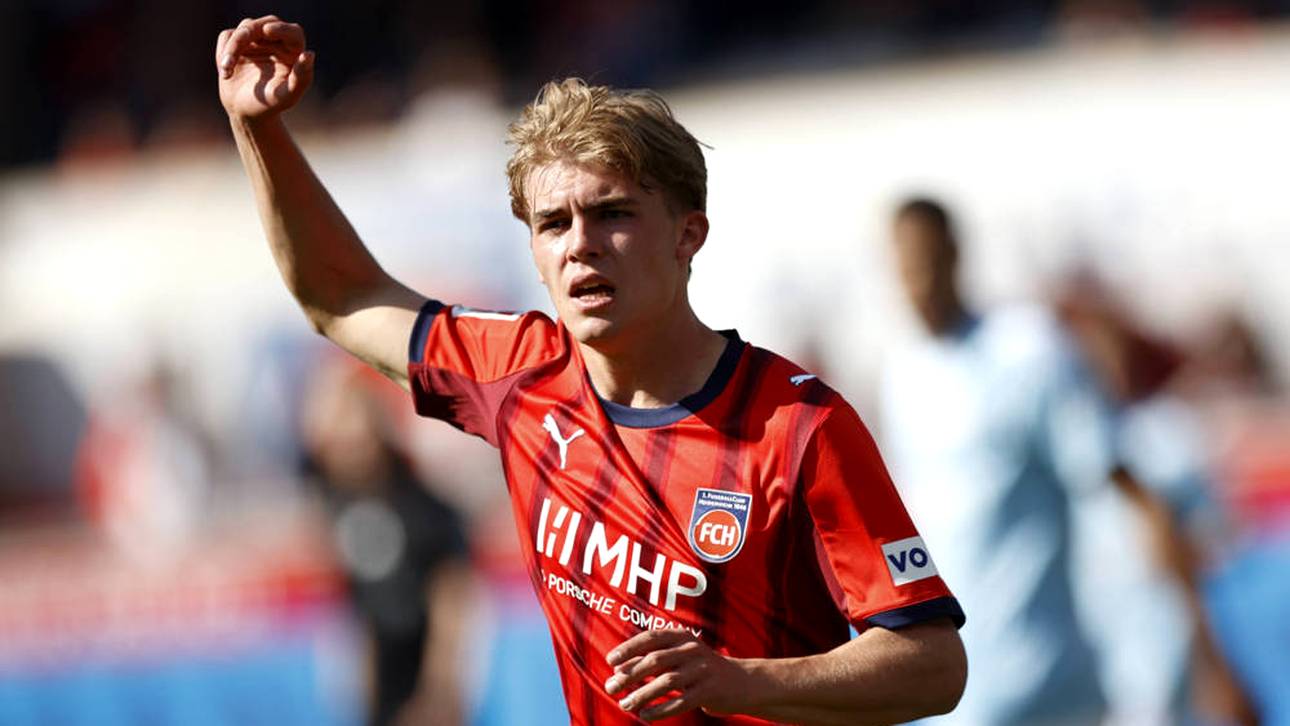 Hennes Behrens will mit Heidenheim die Klasse halten