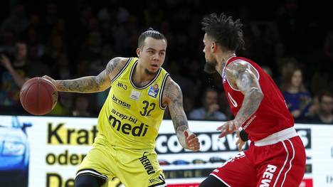 Gabe York (l.) überragte bei Derby-Sieger Bayreuth mit 23 Punkten