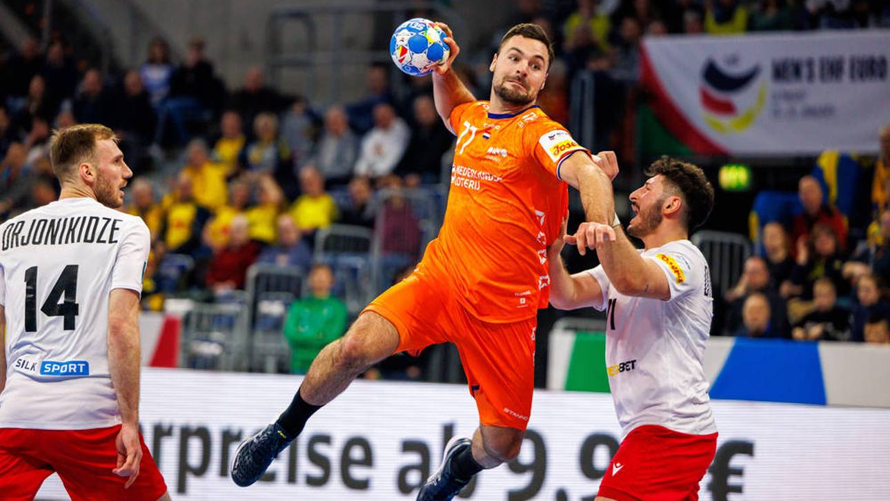 HSV-Star führt Oranje zum Sieg