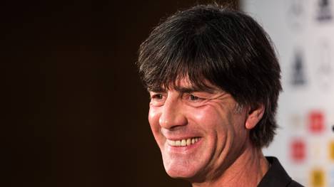 Bundestrainer  Joachim Löw ist begeistert von den deutschen Handballern