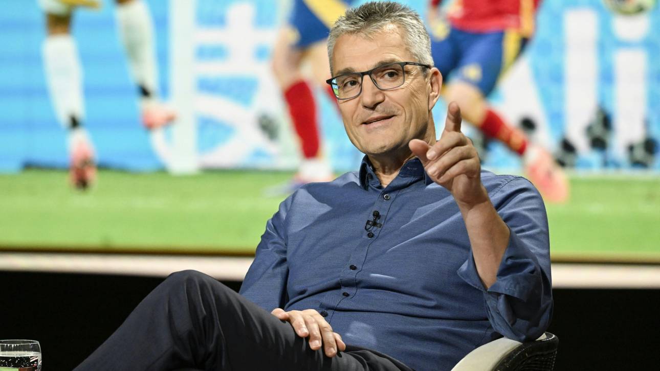 Schiri-Chef verlängert beim DFB
