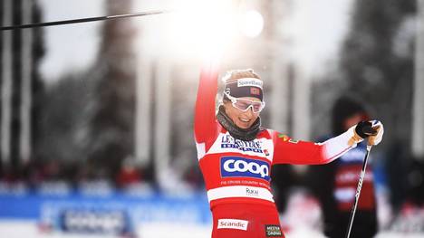 Therese Johaug schnappt sich den Sieg bei der Tour de Ski