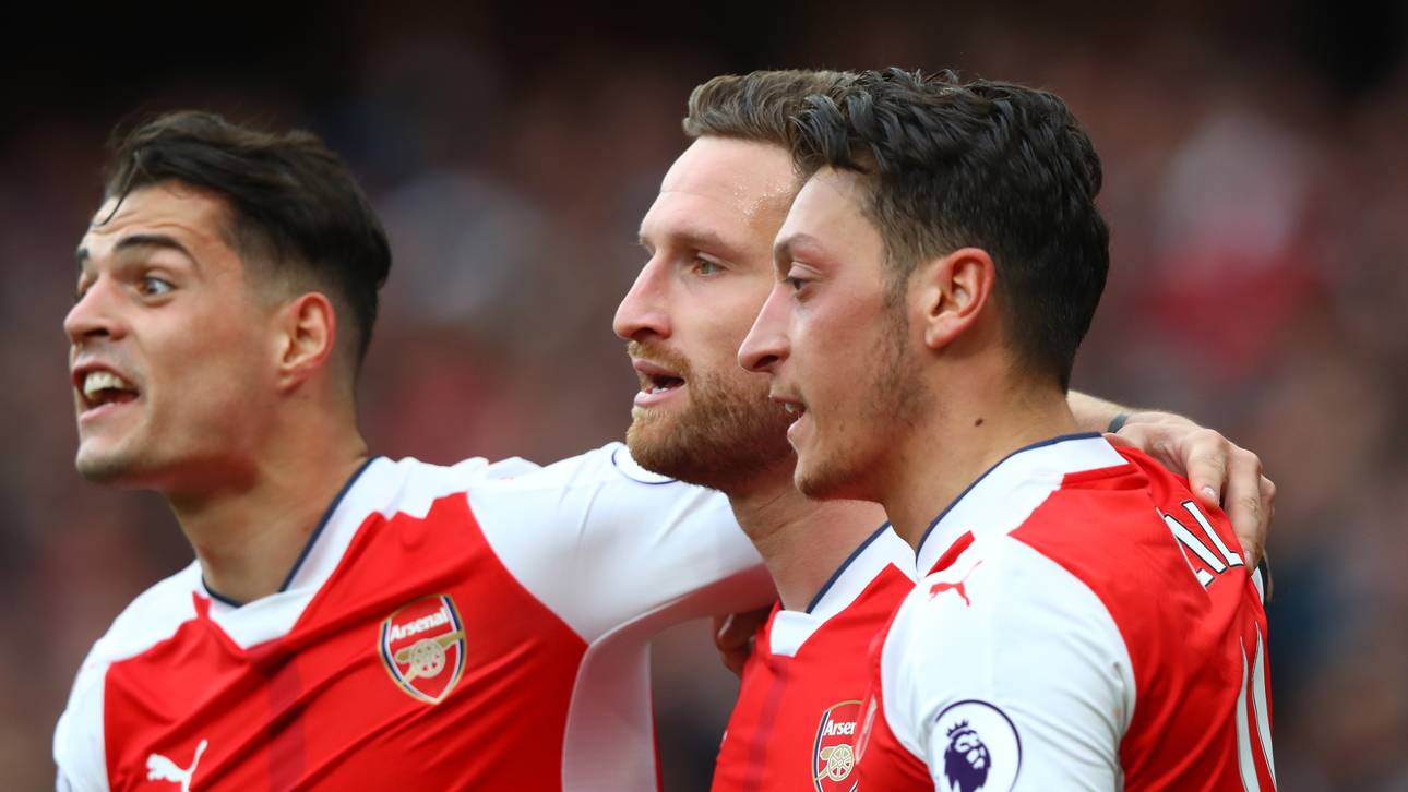 Arsenal mit Özil und Mustafi