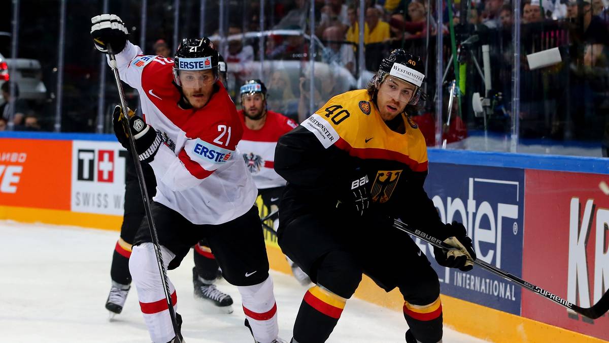 BJÖRN KRUPP (26, Grizzly Adams Wolfsburg, Verteidiger): Der Sohn des ehemaligen NHL-Profis sowie ersten deutschen Stanley-Cup-Siegers Uwe Krupp hat die deutsche und die US-amerikanische Staatsbürgerschaft. Er spielte für Deutschland bei der WM 2015