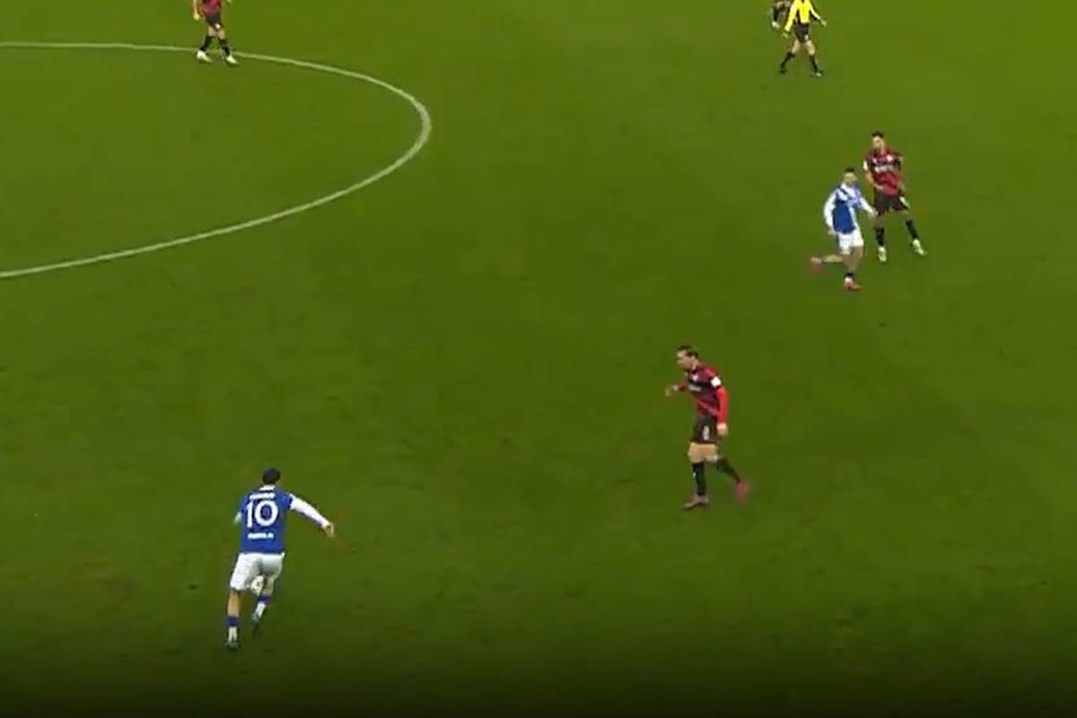 "Drittliga-Mozart" begeistert mit Zuckerpass