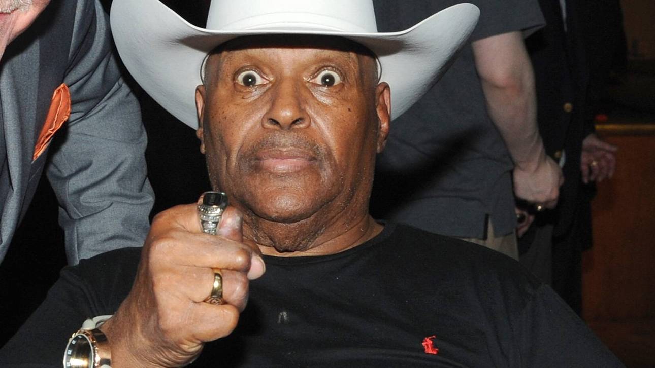 Große Sorge um Wrestling-Mythos