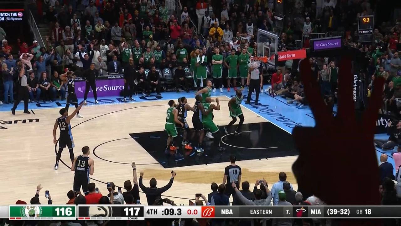 NBA-Wahnsinn! Irres Comeback lässt Hawks-Halle beben