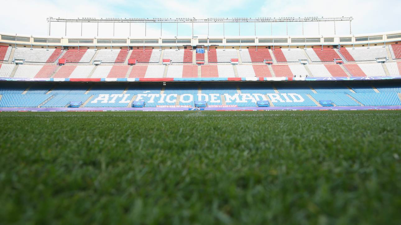 Bayern klagt über Atletico-Rasen