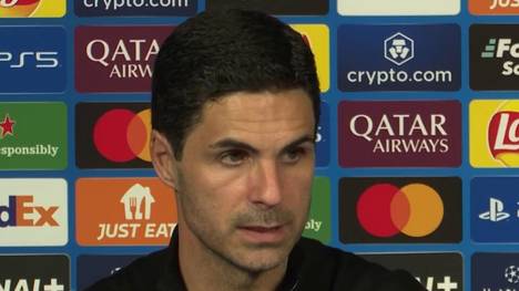 Der FC Arsenal ist aus der Champions League ausgeschieden. Trainer Mikel Arteta ist deswegen geknickt.