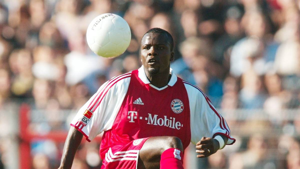 PLATZ 7 - SAMUEL KUFFOUR: Seine Spielweise glich teilweise mehr Harakiri als Fußball, oft mussten sich auch die eigenen Mitspieler vor dem Ghanaer in Acht nehmen. Dennoch war er bei den Fans beliebt. Sein Treffer sicherte den Bayern 2001 den Weltpokal. Legendär ist seine musikalische Forderung nach rot-weißen Trikots