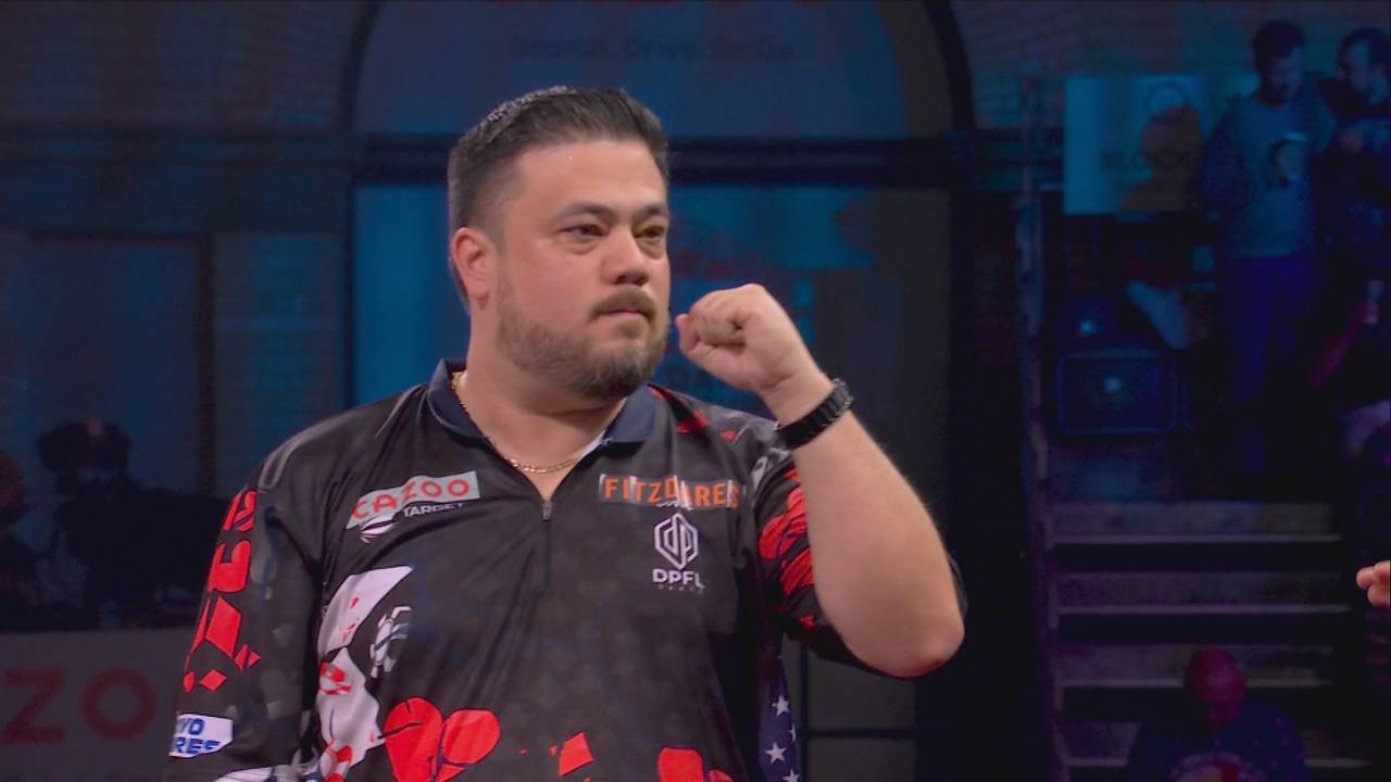 Darts WM 2023: Danny Baggish schlägt Matt Campbell deutlich mit 3:0