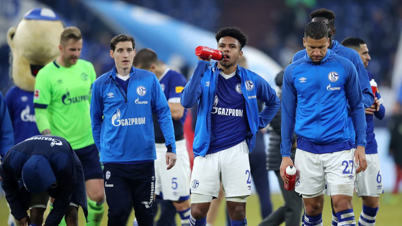 Schalke-Schauen als Strafe