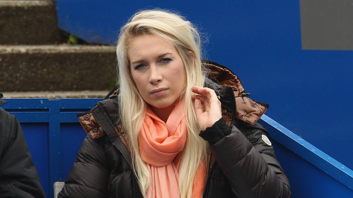PHILIPP KOHLSCHREIBER: Die langjährige Freundin der deutschen Nummer Eins ist Lena Alberti. Die blonde Dame ist Kohlschreibers Rückhalt und bei seinen Turnieren fast immer mit dabei