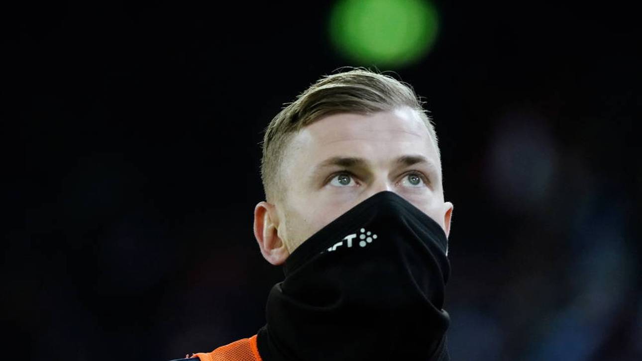 Lotst S04-Keeper Meyer zurück?