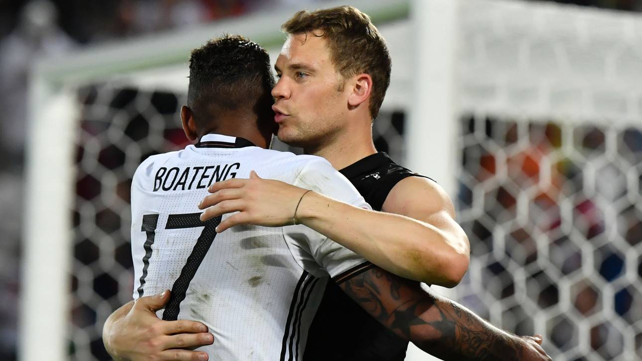Bierhoff plant mit Neuer und Boateng